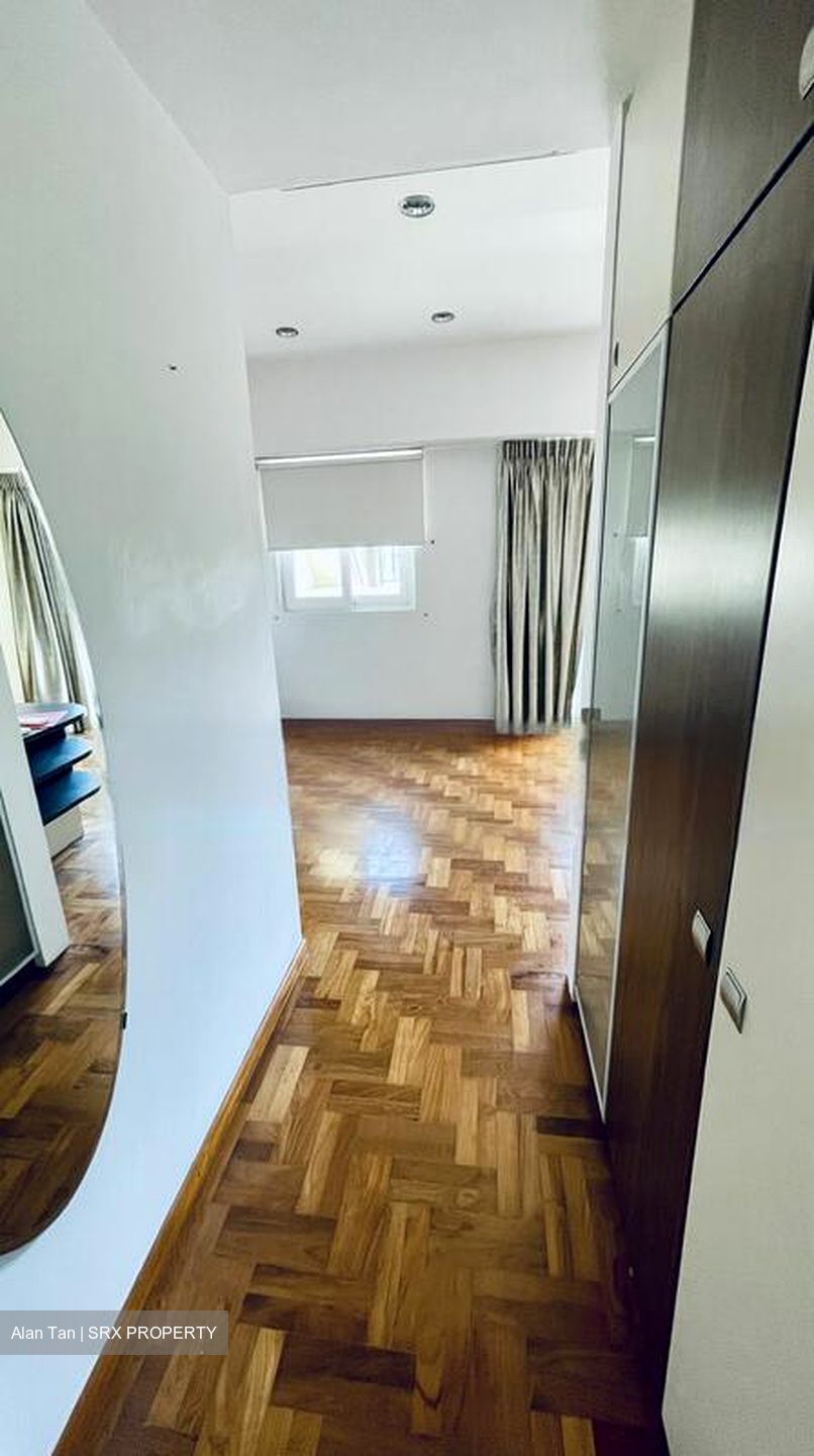 Forest Hills Condominium (D26), Condominium #568882051